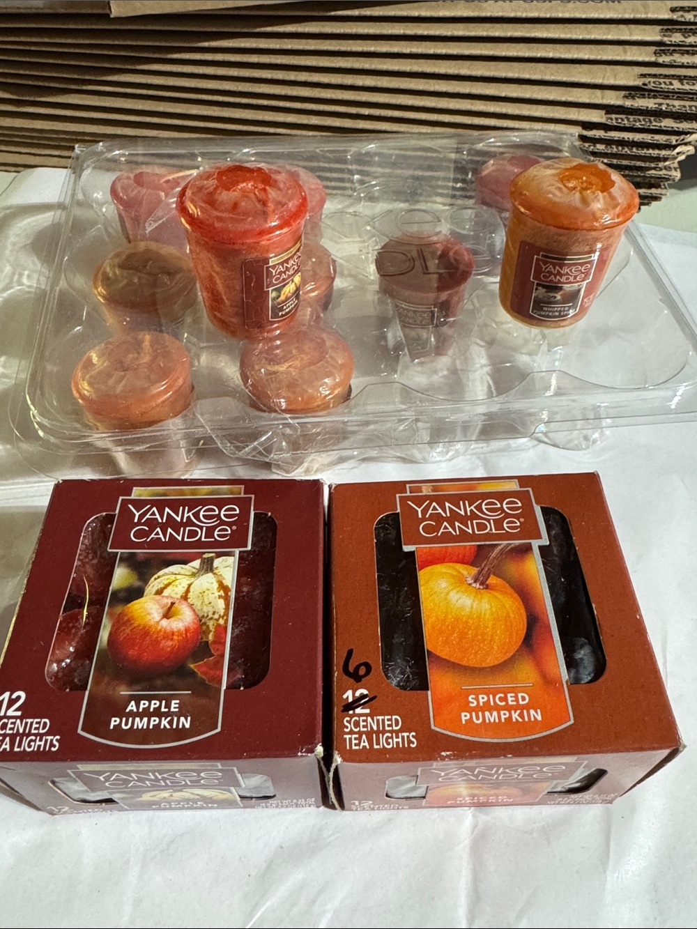 Yankee Candle Orange & Rust Pumpkin Apple Scented Tea Lights